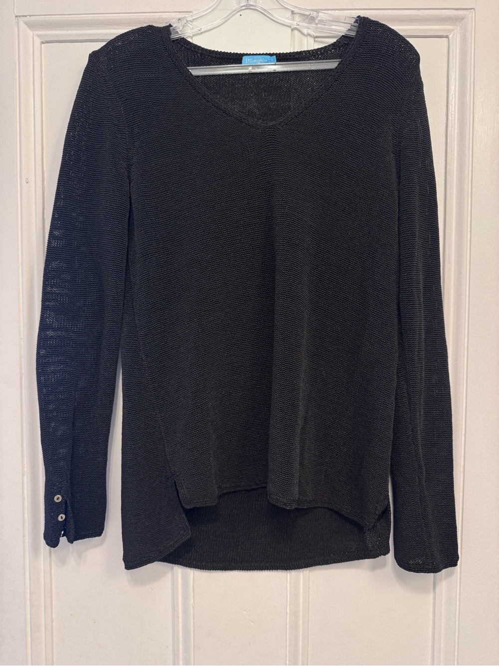 J. McLaughlin Black Lightweight V-Neck Long Sleeve Top